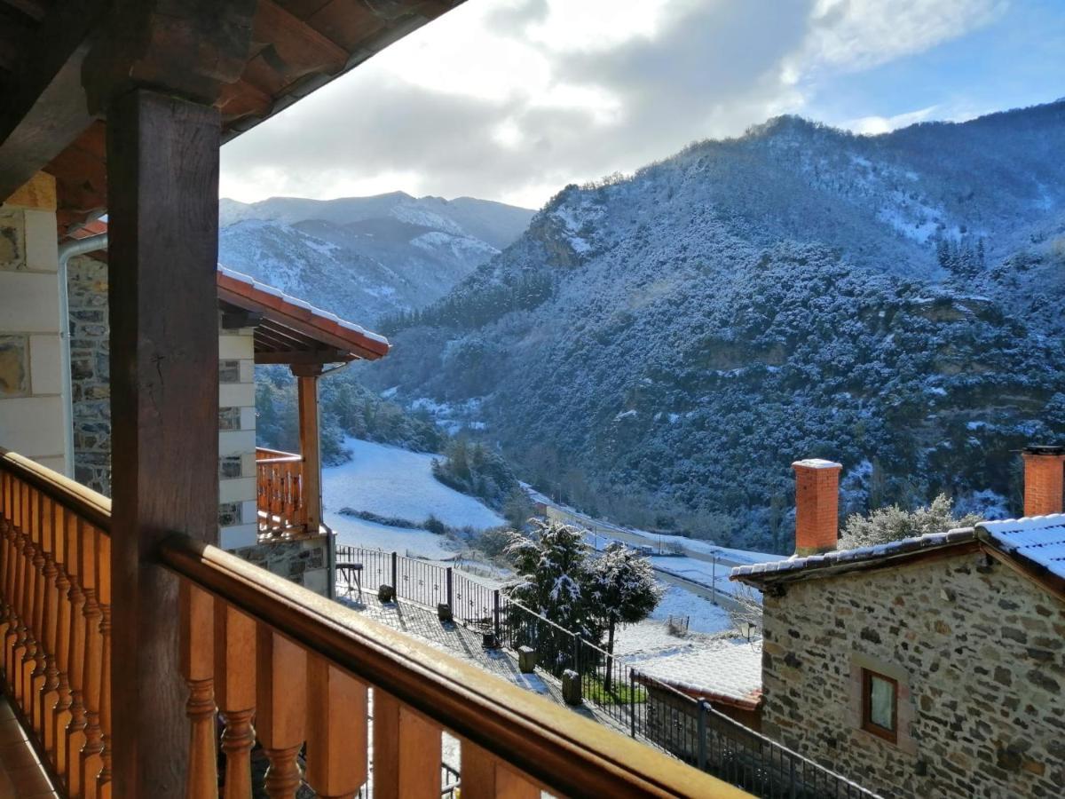 Viviendas Rurales Aldea De Dosamantes Landhaus Pesaguero-La Parte